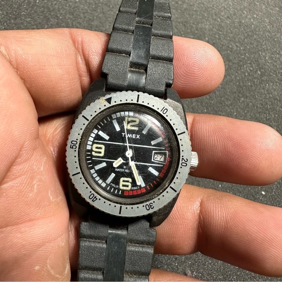 Vintage Timex Skindiver Women's 1978 Watch Mechanical Manual Wind Working - Picture 1 of 7